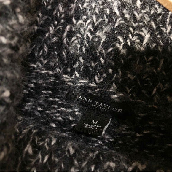 Ann Taylor Womens Cowl Neck Sweater - Picture 4 of 5